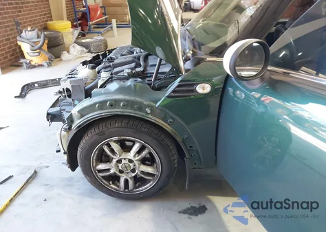 2013 Mini Hardtop Cooper from USA, damaged, VIN WMWSU3C52DT691880
